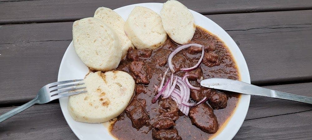 Guláš (Czech-style goulash)